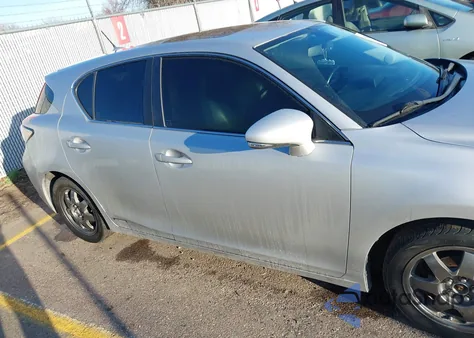 2012 Lexus Ct 200H Premium из США, поврежденный, VIN JTHKD5BHXC2081240